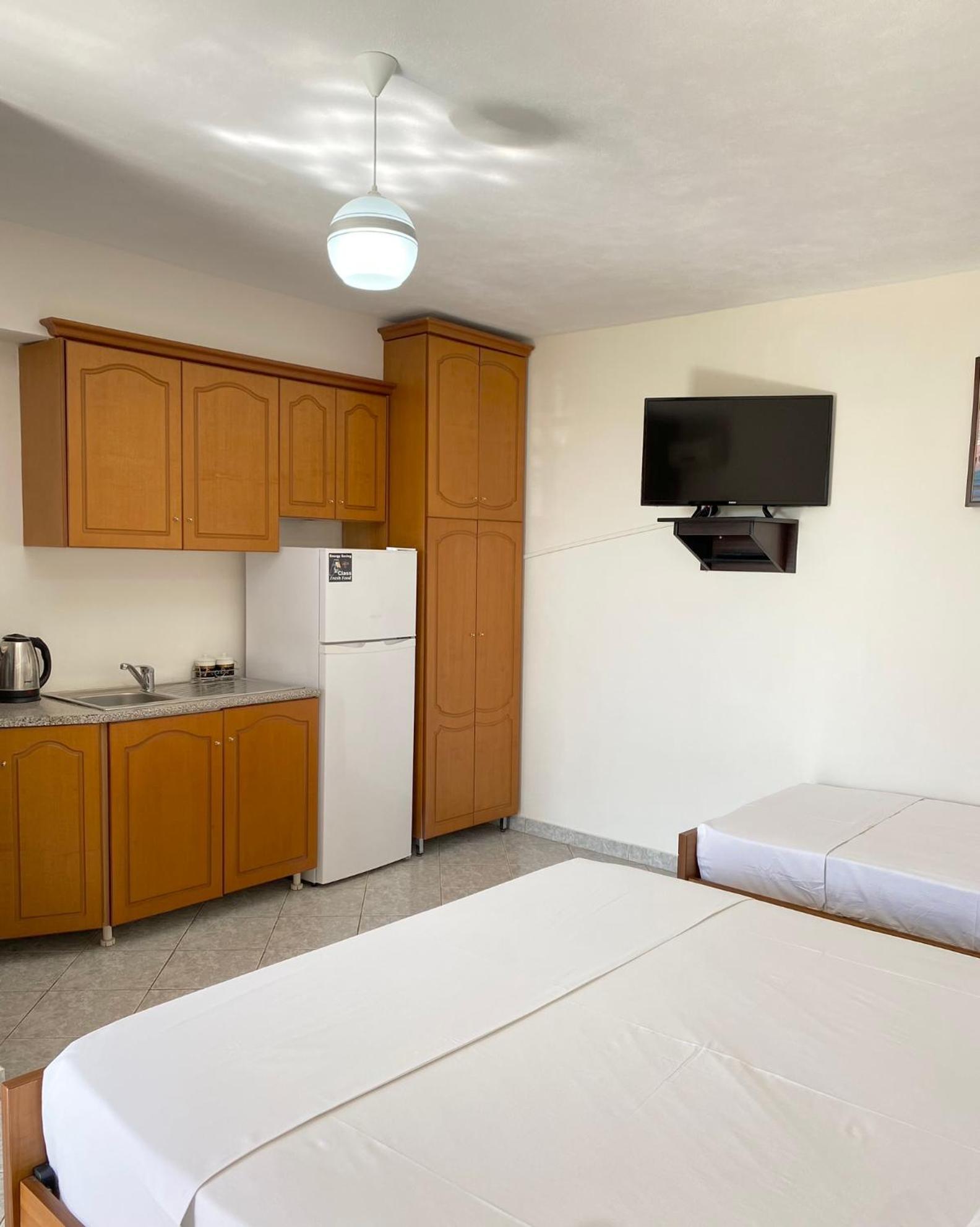 Vila Yasmin 38 Sarande Bagian luar foto